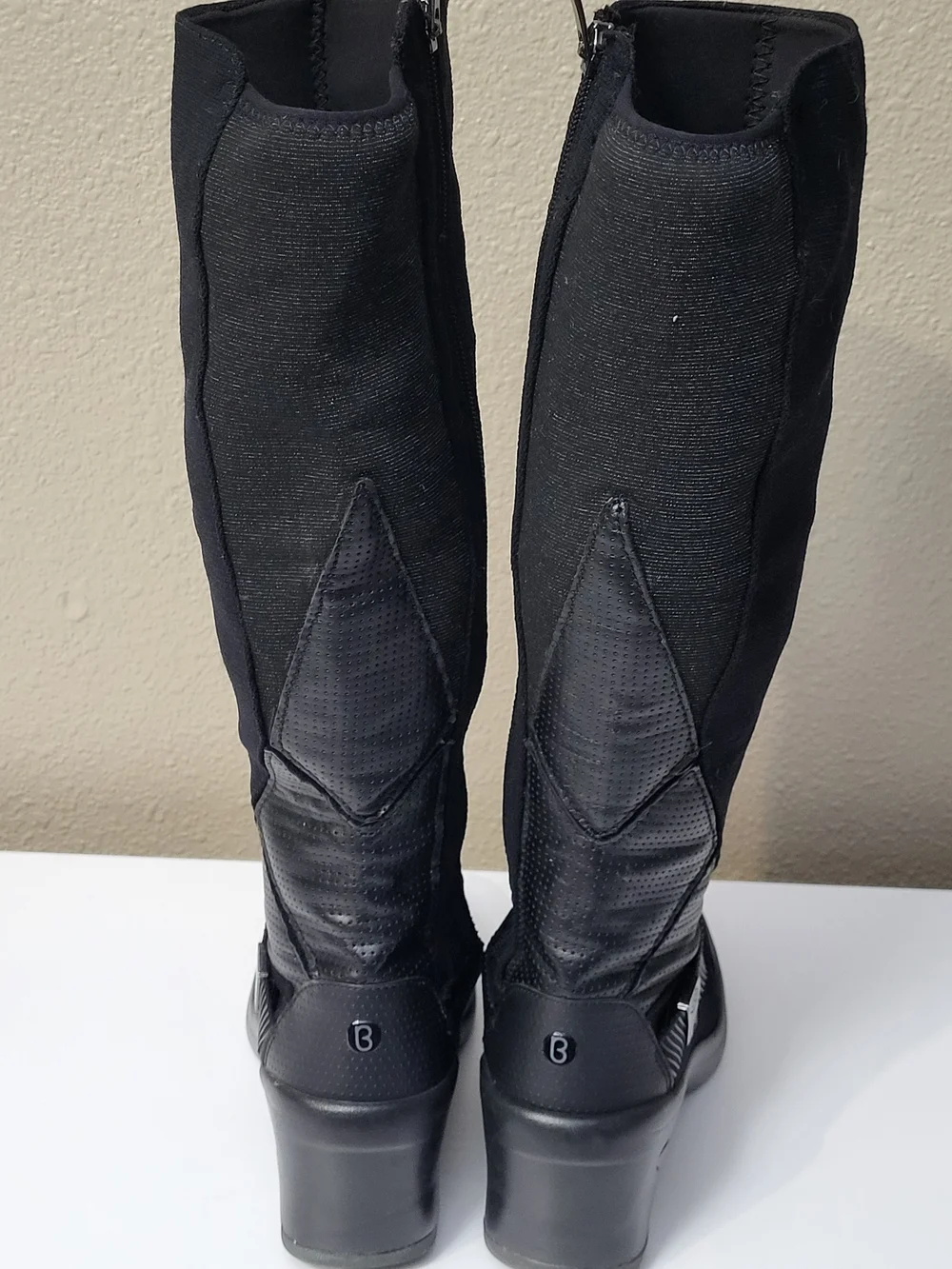 Bzees Black Over-the-Knee Stretch Boots with Elastic Shaft Size 6
